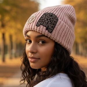 Luxury Pink Handmade Knit Beanie with Luxury Parch and Brooch